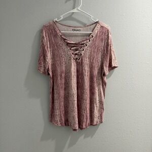 Mudd Women's Pink Snakeskin Print Short Sleeve Lace Up Blouse Top Size XLarge